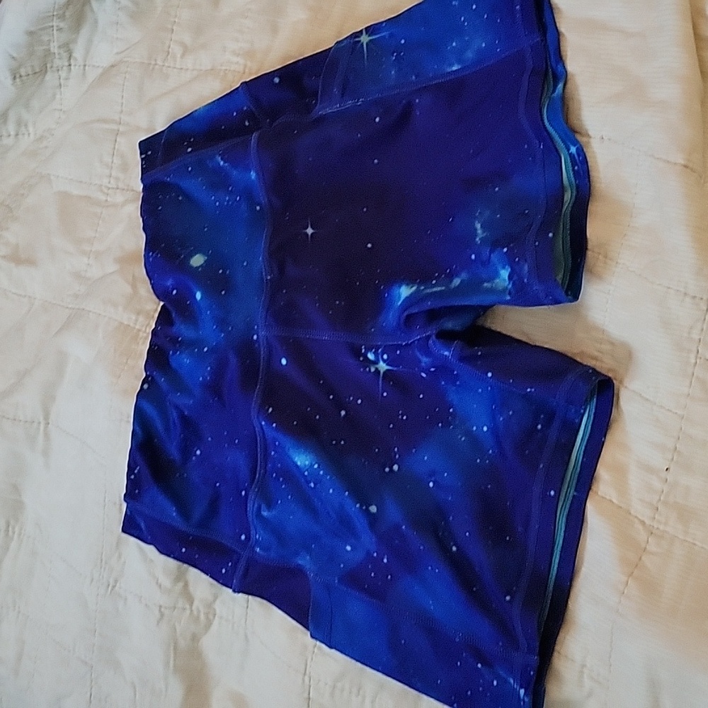 Munvot gym shorts